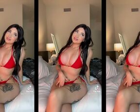 HUGE RACK TIKTOK SLUT WILLOW HARPER ???? SLUTTY ONLYFANS GIRL